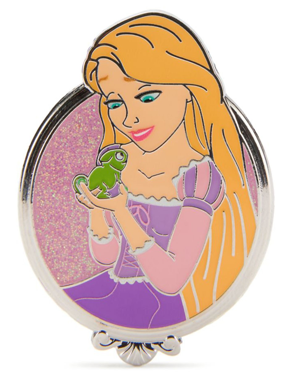 Pin de Metal Rapunzel y pascal 1