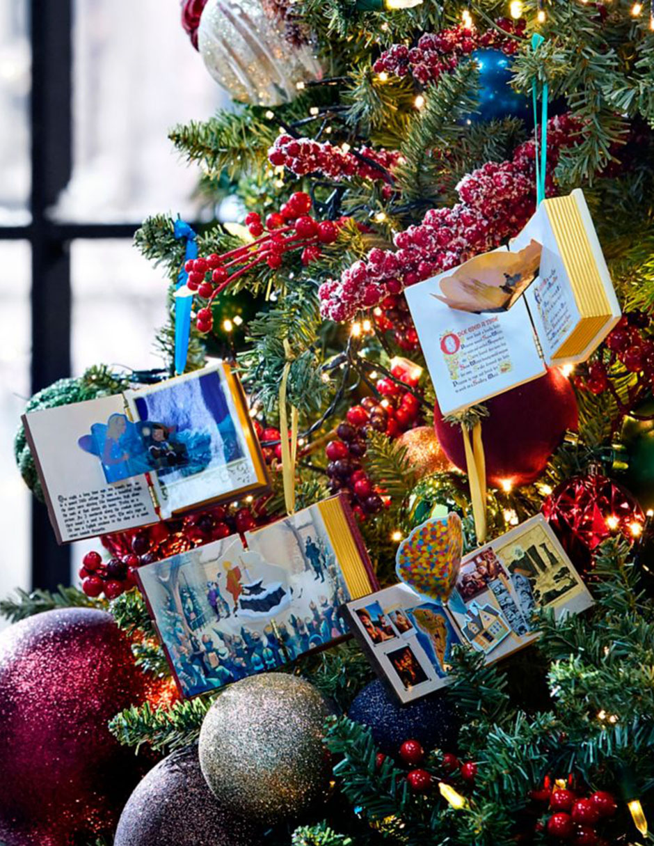 Ornamento Libro Pinocho